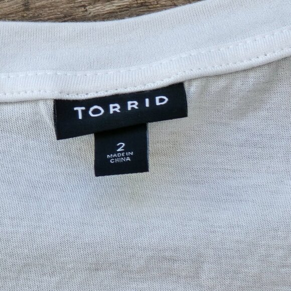 White Short Sleeve Women's Top - Picture 5 of 8